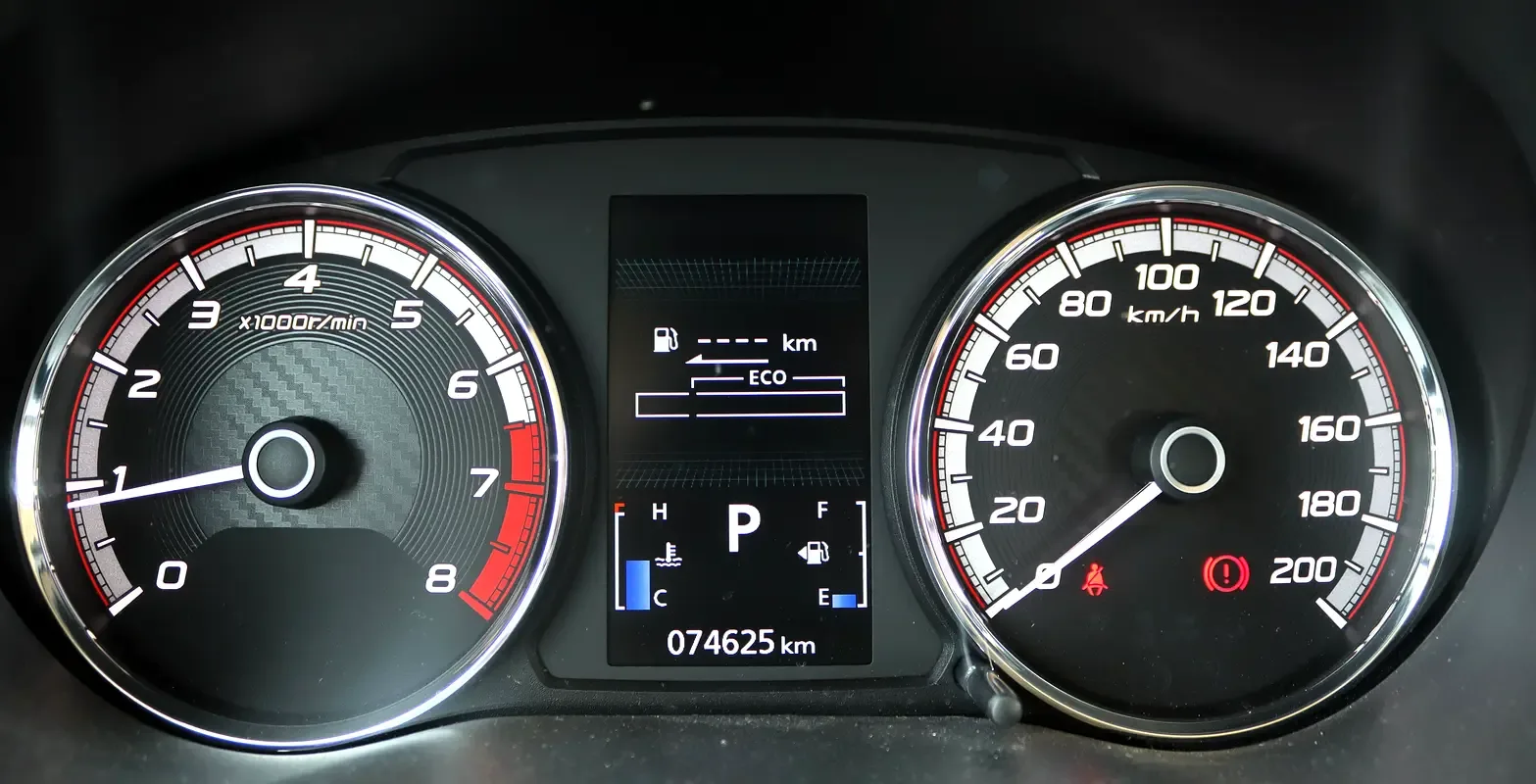 Mitsubishi XPANDER 1.5 CVT (105 حصان) - 17
