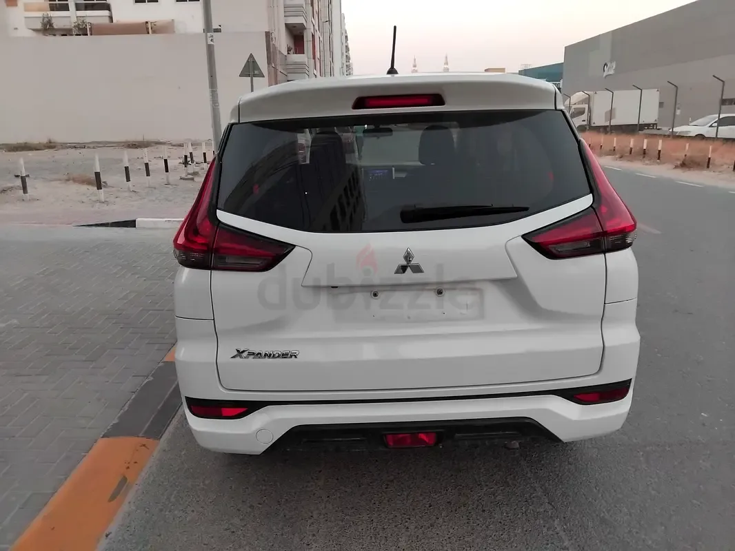 Mitsubishi XPANDER 1.5 CVT (105 hp) - 4