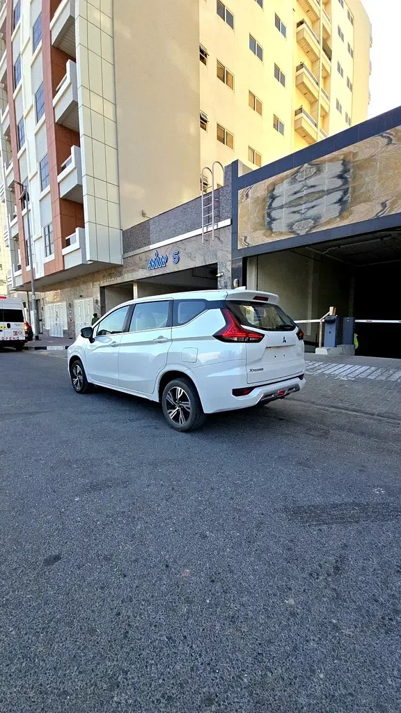 Mitsubishi XPANDER 1.5 CVT (105 hp) - 2