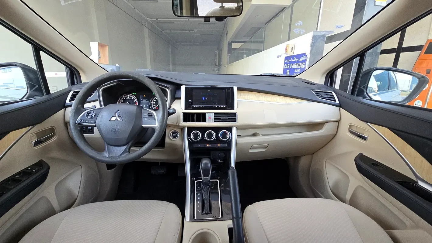 Mitsubishi XPANDER 1.5 CVT (105 hp) - 10