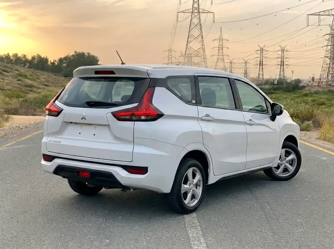 Mitsubishi XPANDER 1.5 CVT (105 hp) - 6