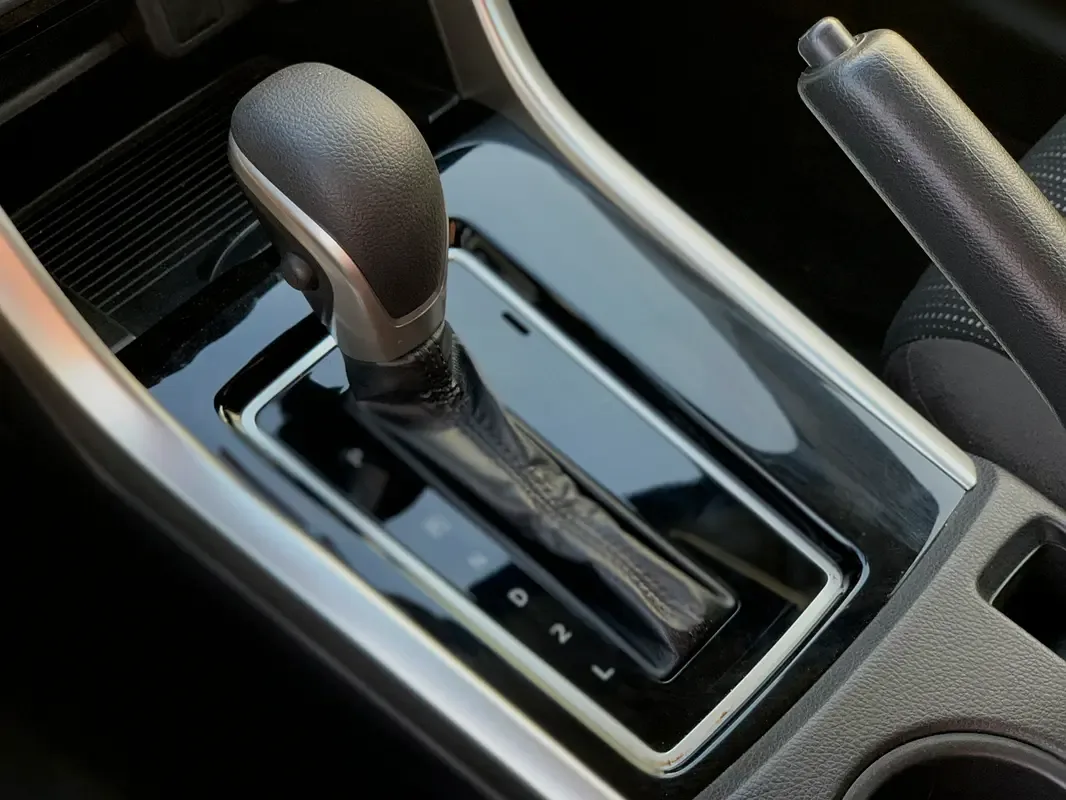 Mitsubishi XPANDER 1.5 CVT (105 hp) - 10