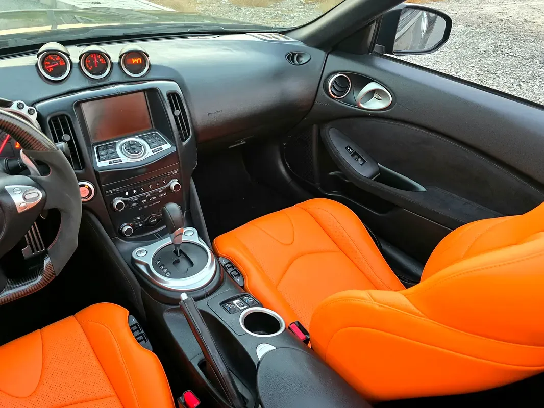Nissan 370Z 3.7 AT (336 hp) - 14