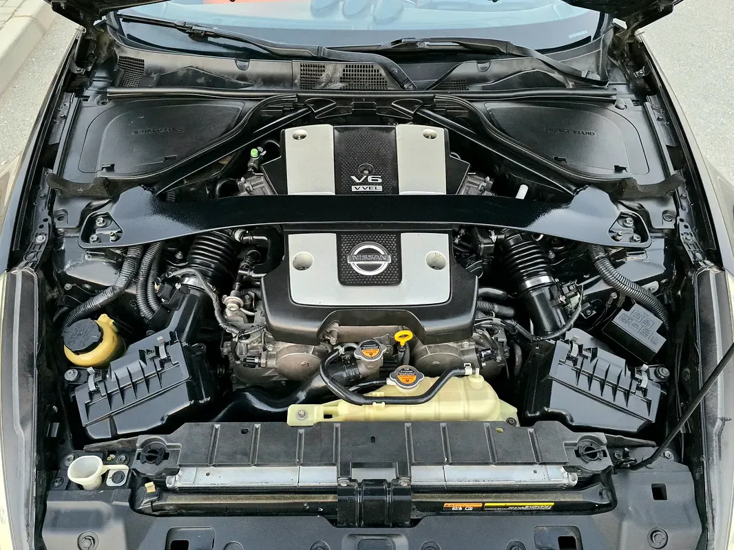 Nissan 370Z 3.7 AT (336 hp) - 20