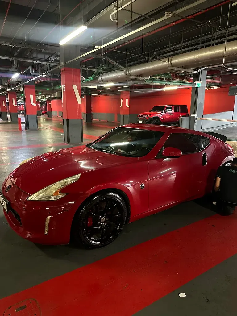 Nissan 370Z 3.7 AT (350 hp)
