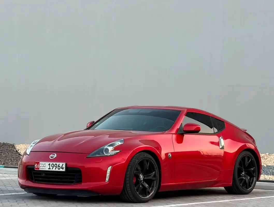 Nissan 370Z 3.7 AT (350 hp)