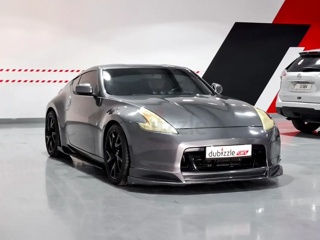Nissan 370Z 3.7 AT (350 hp)