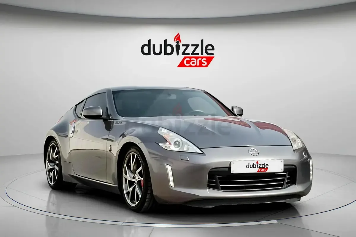 Nissan 370Z 3.7 AT (350 حصان)