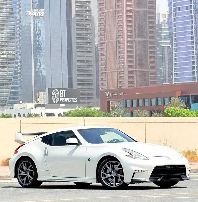 Nissan 370Z 3.7 AT (350 hp)