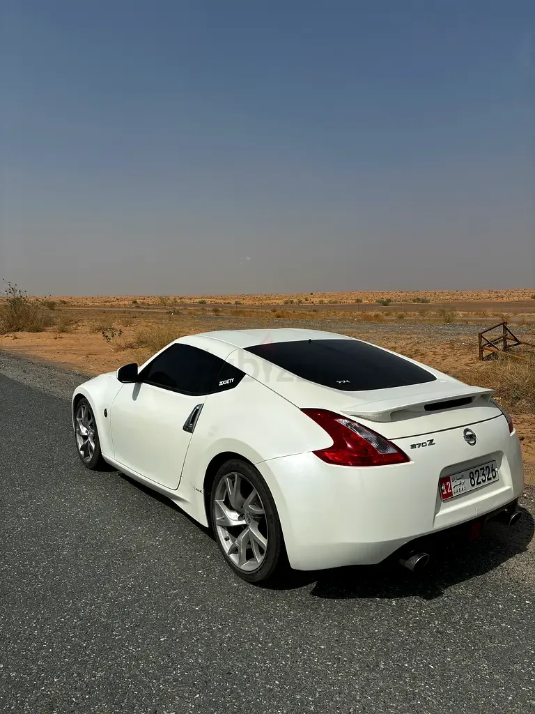 Nissan 370Z 3.7 AT (350 hp) - 4