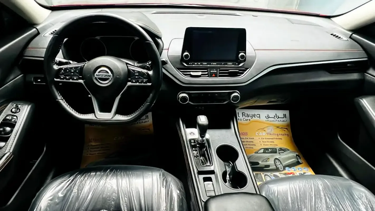 Nissan Altima 2.0 (248 hp), gasoline, variator (CVT), front drive - 6