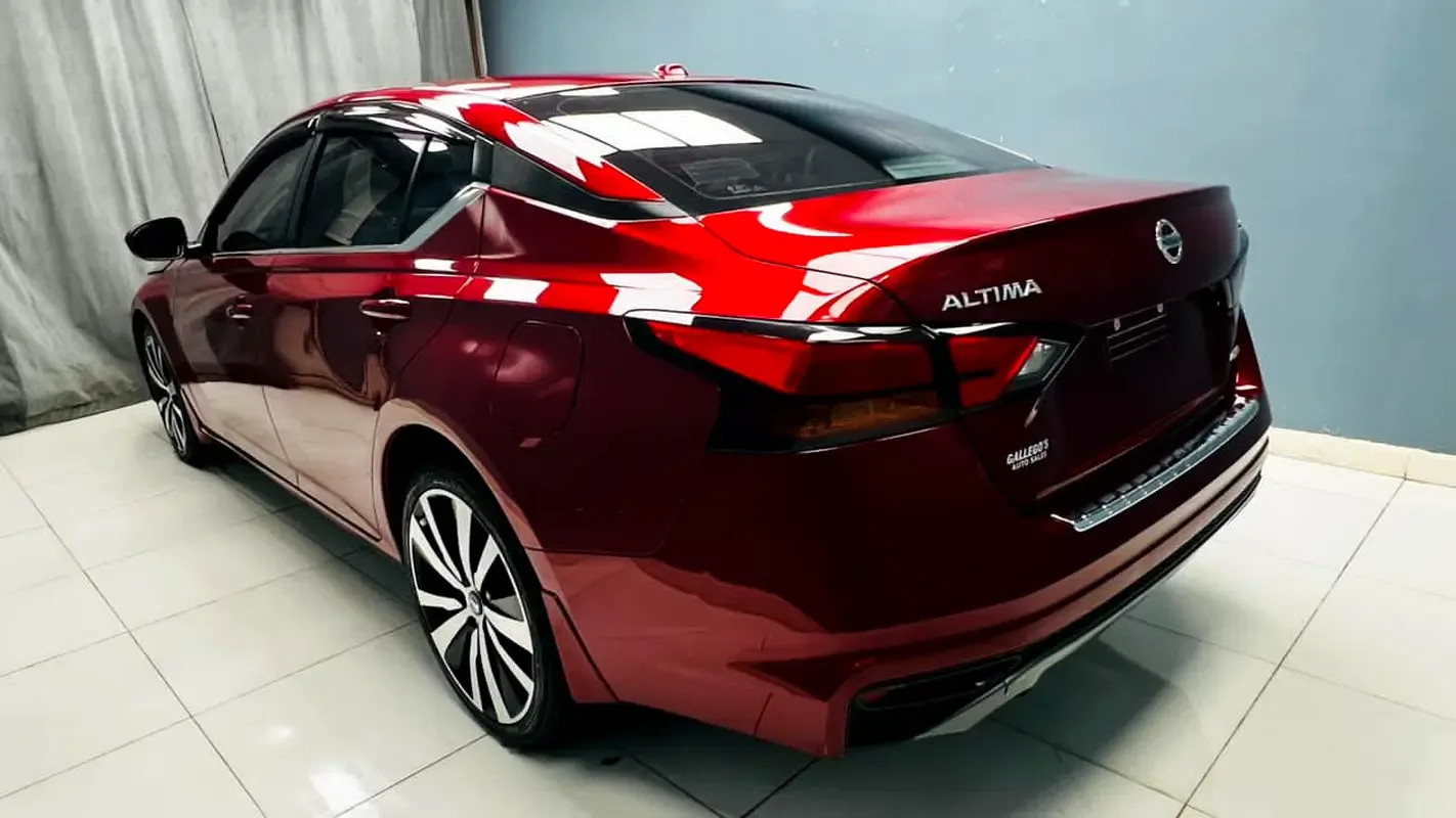 Nissan Altima 2.0 (248 hp), gasoline, variator (CVT), front drive - 5