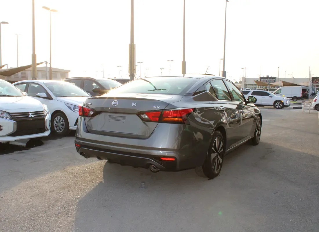 Nissan Altima 2.0 CVT (156 hp) - 5