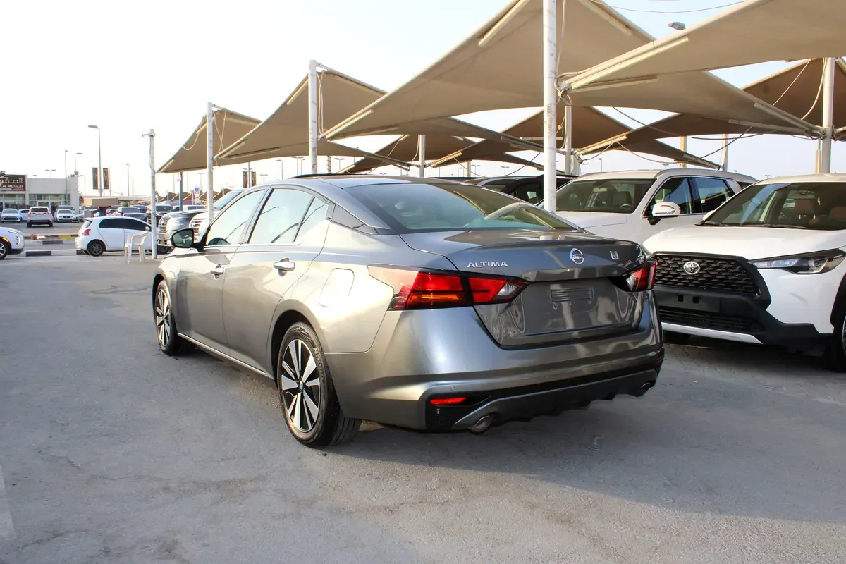 Nissan Altima 2.0 CVT (156 hp) - 4