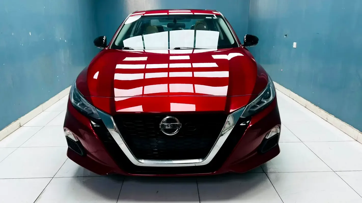 Nissan Altima 2.5 (188 حصان), بنزين, variator (CVT), front drive