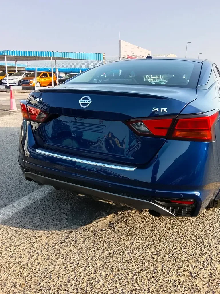 Nissan Altima 2.5 (188 حصان), بنزين, variator (CVT), front drive - 7