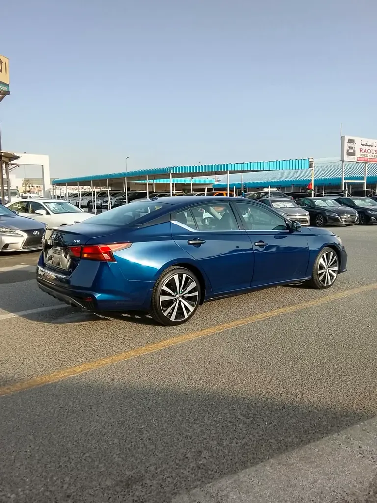 Nissan Altima 2.5 (188 حصان), بنزين, variator (CVT), front drive - 6