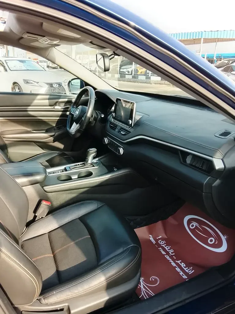 Nissan Altima 2.5 (188 حصان), بنزين, variator (CVT), front drive - 16