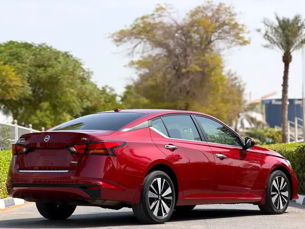 Nissan Altima 2.5 (188 حصان), بنزين, variator (CVT), front drive - 6