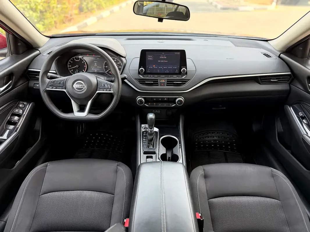 Nissan Altima 2.5 (188 حصان), بنزين, variator (CVT), front drive - 11