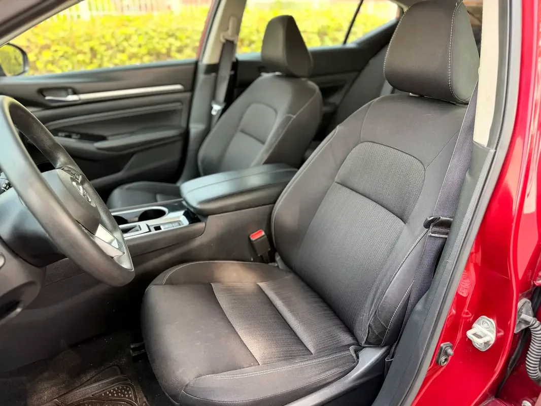 Nissan Altima 2.5 (188 حصان), بنزين, variator (CVT), front drive - 14