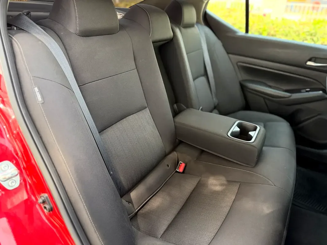 Nissan Altima 2.5 (188 حصان), بنزين, variator (CVT), front drive - 17
