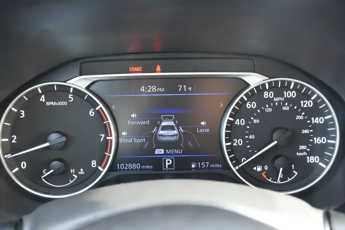 Nissan Altima 2.5 (188 hp), gasoline, variator (CVT), front drive - 7