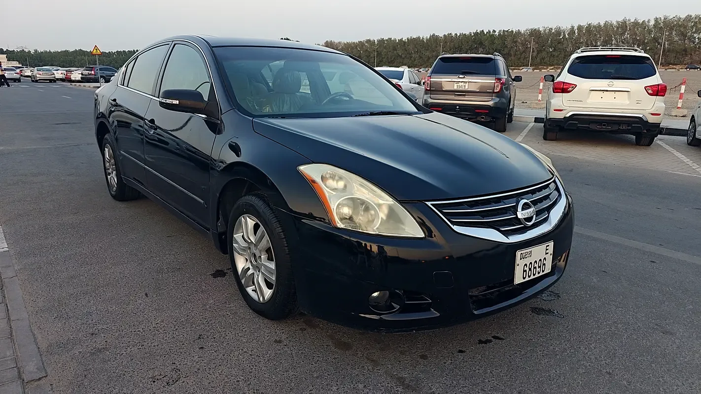 Nissan Altima 2.5 CVT (172 حصان) - 5