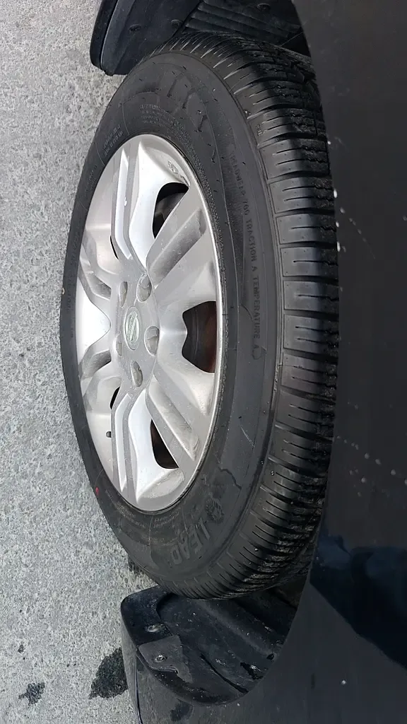 Nissan Altima 2.5 CVT (172 حصان) - 17