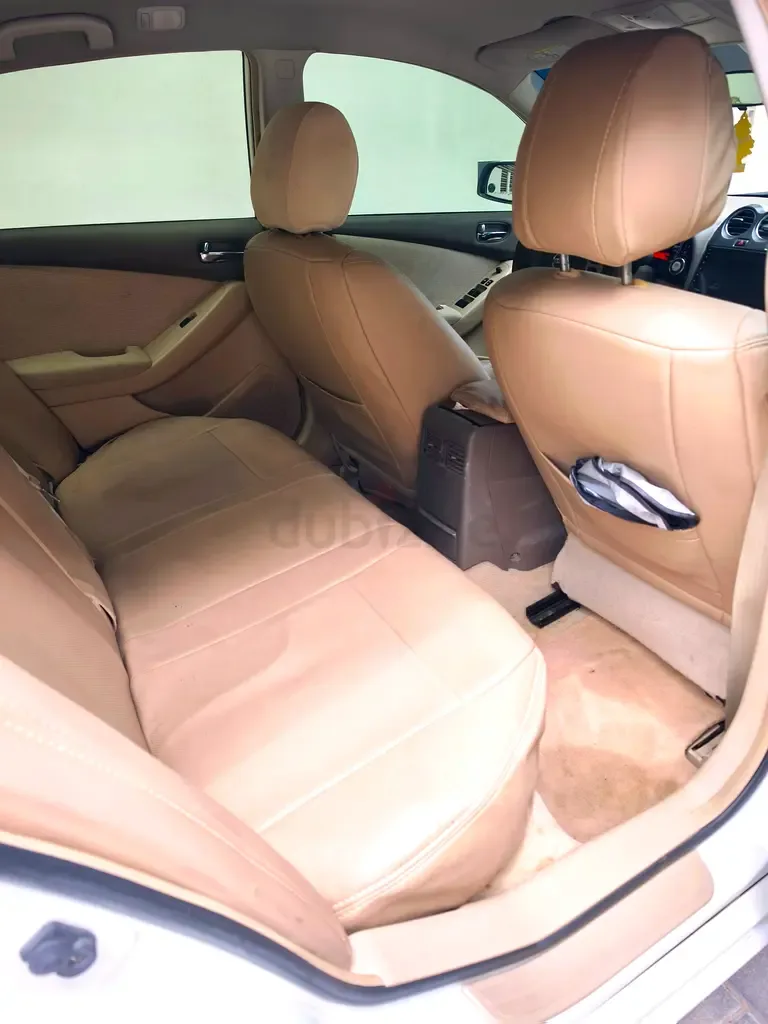 Nissan Altima 2.5 CVT (172 حصان) - 13