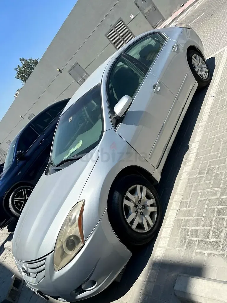 Nissan Altima 2.5 CVT (172 hp) - 6