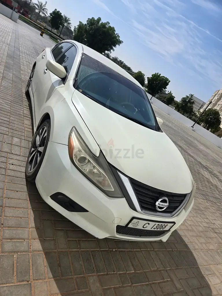 Nissan Altima 2.5 CVT (182 hp)