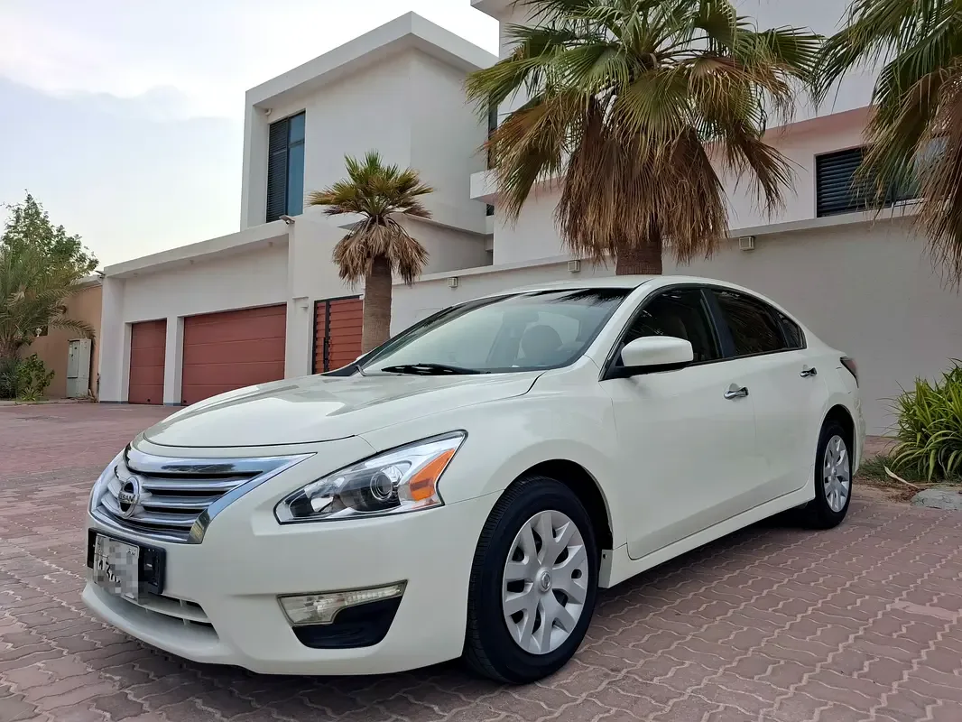 Nissan Altima 2.5 CVT (182 hp)