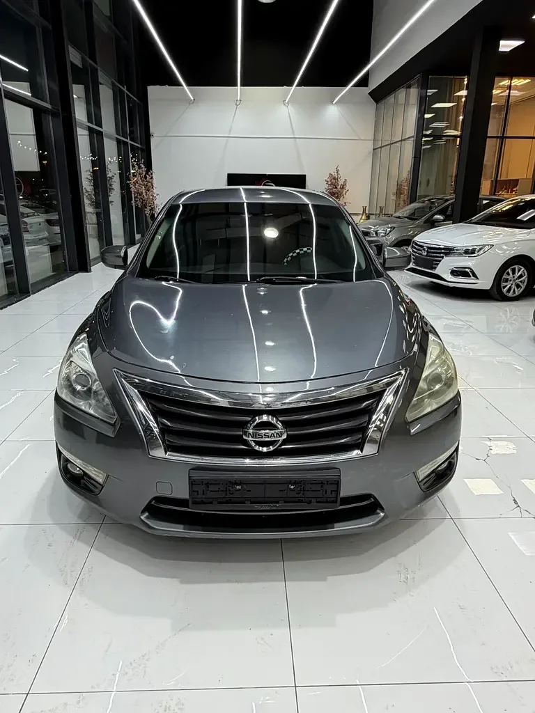 Nissan Altima 2.5 CVT (182 hp)