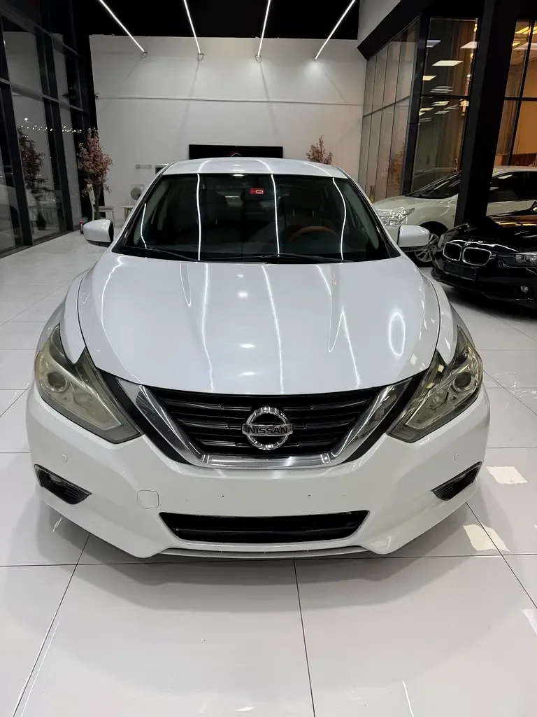 Nissan Altima 2.5 CVT (182 hp)