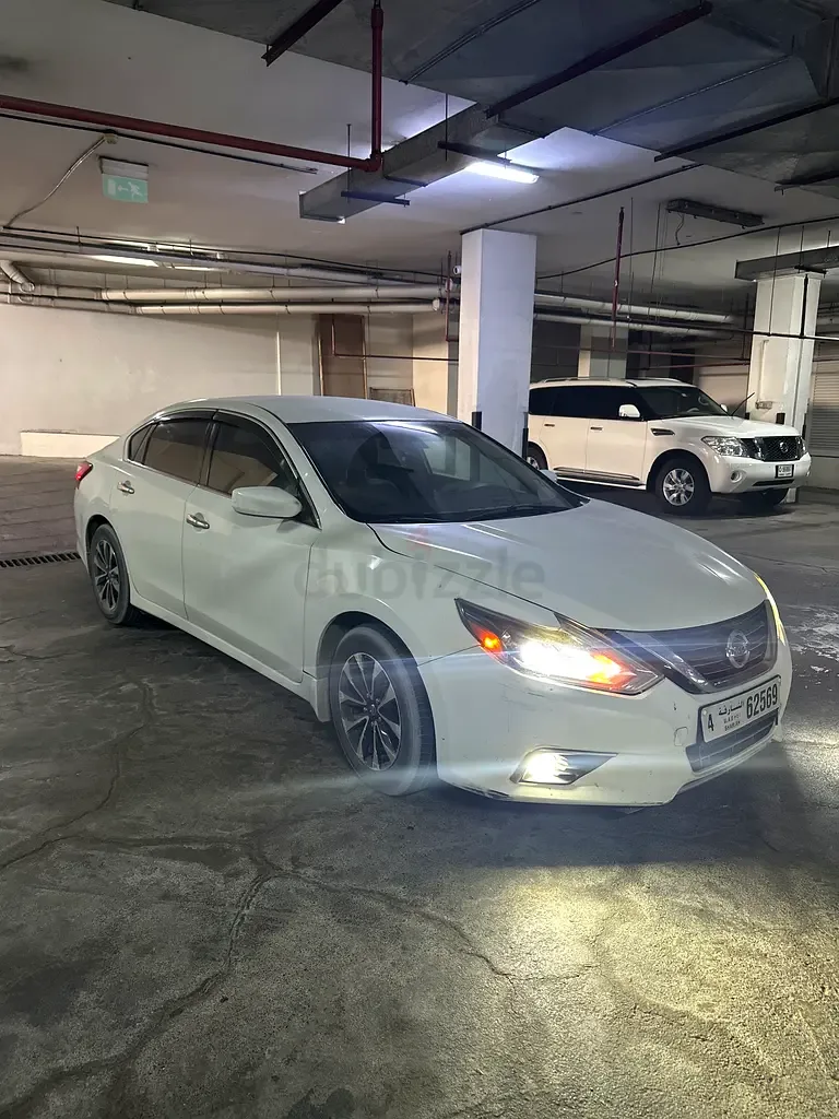 Nissan Altima 2.5 CVT (182 hp)