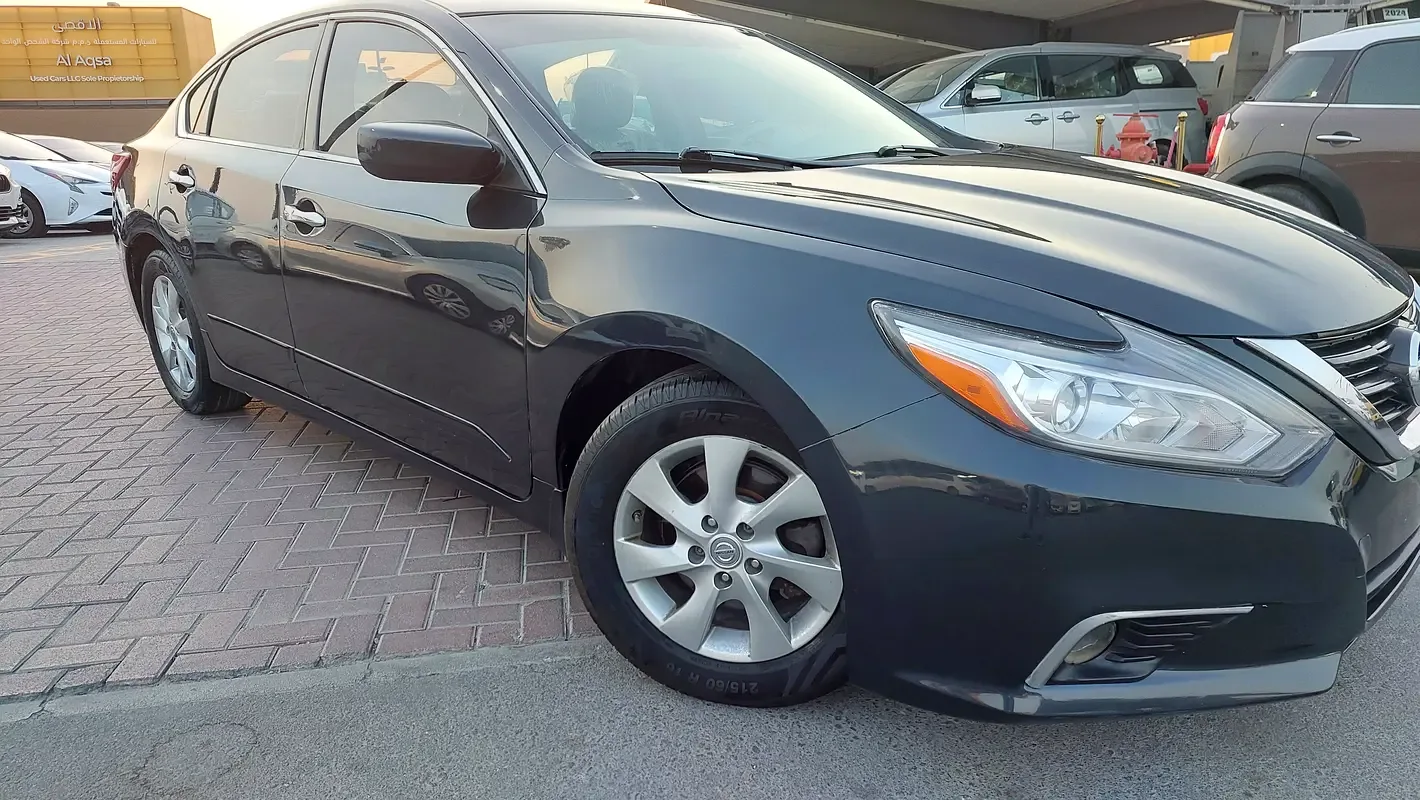 Nissan Altima 2.5 CVT (182 hp)