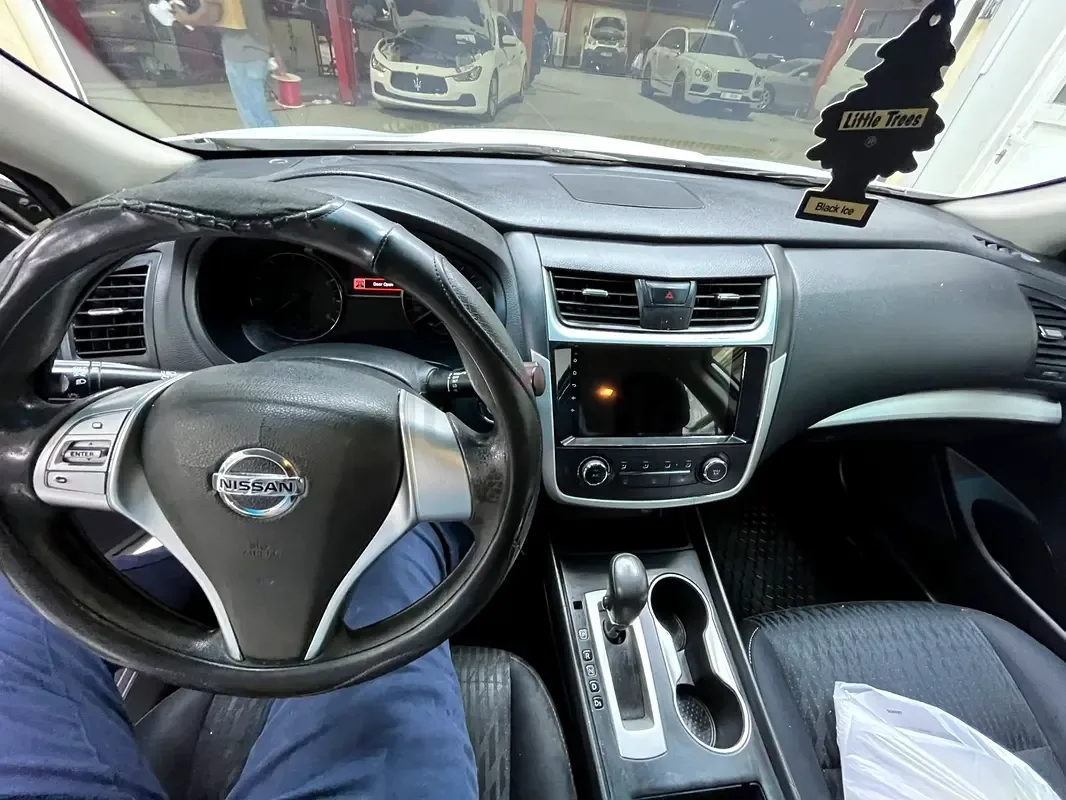 Nissan Altima 2.5 CVT (182 hp)