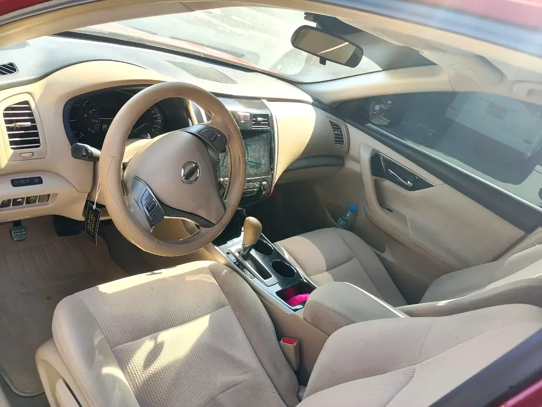 Nissan Altima 2.5 CVT (182 hp)