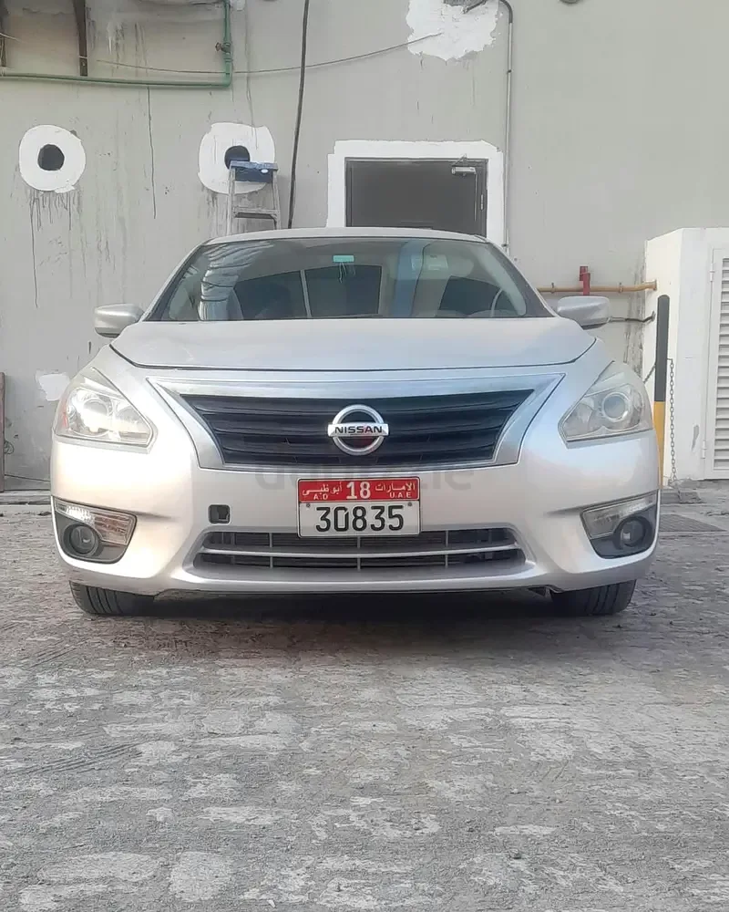 Nissan Altima 2.5 CVT (182 hp)