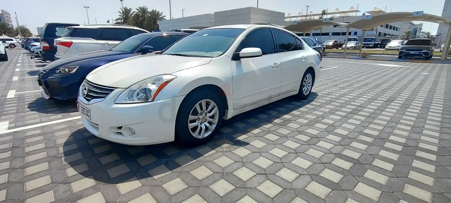 Nissan Altima 2.5 CVT (182 hp)
