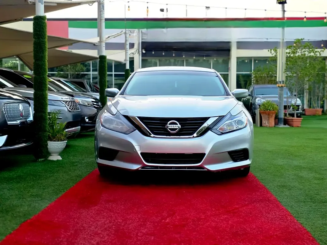 Nissan Altima 2.5 CVT (182 hp)
