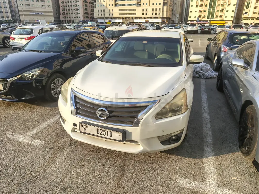 Nissan Altima 2.5 CVT (182 حصان) - 4