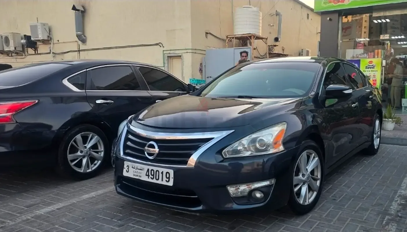 Nissan Altima 2.5 CVT (182 hp)