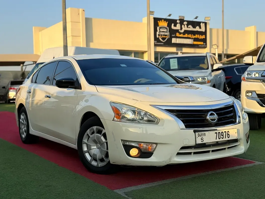 Nissan Altima 2.5 CVT (182 hp)