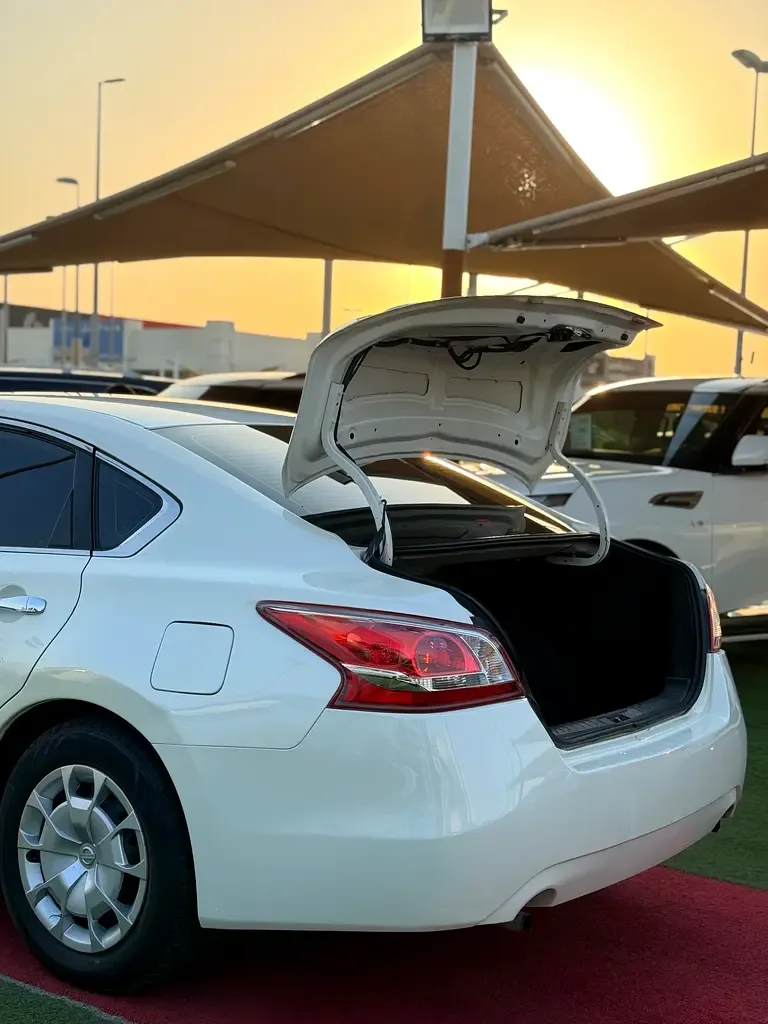 Nissan Altima 2.5 CVT (182 hp) - 7