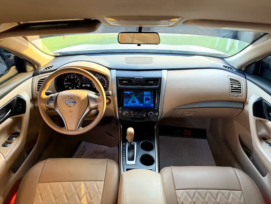 Nissan Altima 2.5 CVT (182 hp) - 9