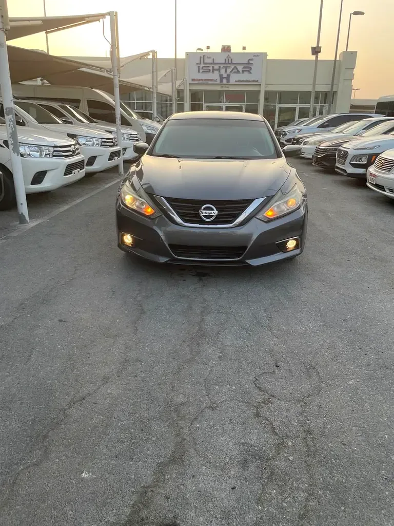 Nissan Altima 2.5 CVT (182 hp)