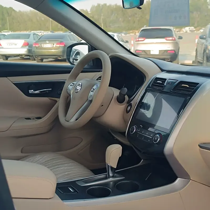 Nissan Altima 2.5 CVT (182 hp) - 15