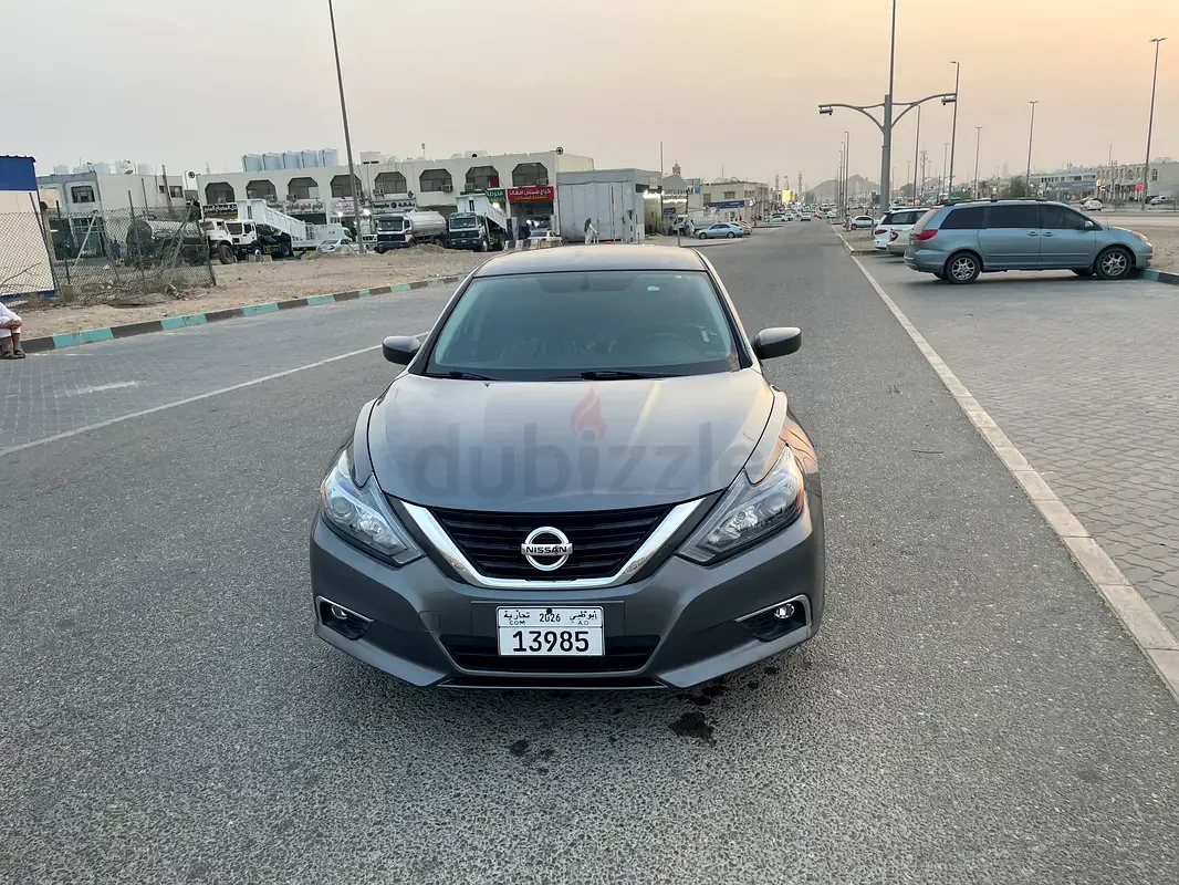 Nissan Altima 2.5 CVT (182 hp) - 2